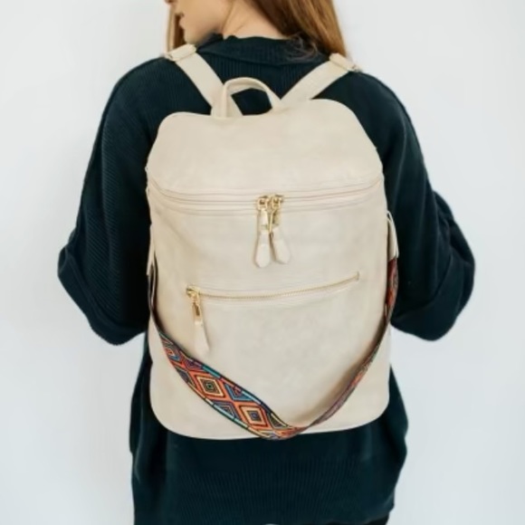 Modern Chic Bucket Backpack - Picture 4 of 4